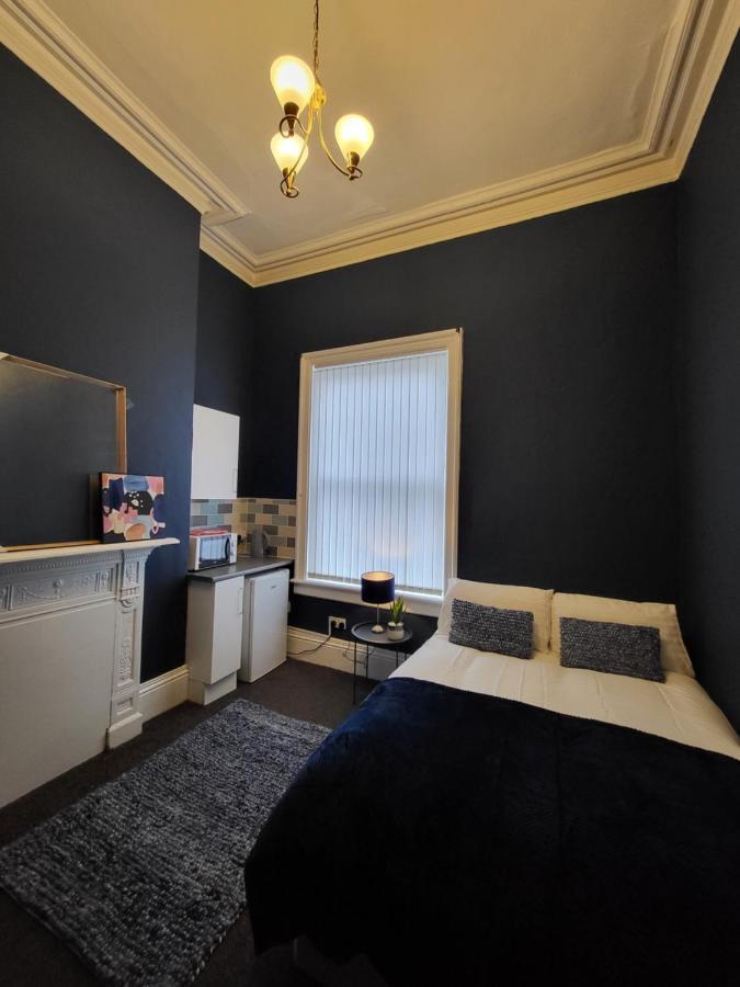 Large Digbeth Double Room Shared Bathroom Birmingham Extérieur photo