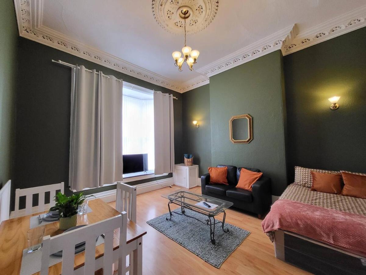Large Digbeth Double Room Shared Bathroom Birmingham Extérieur photo